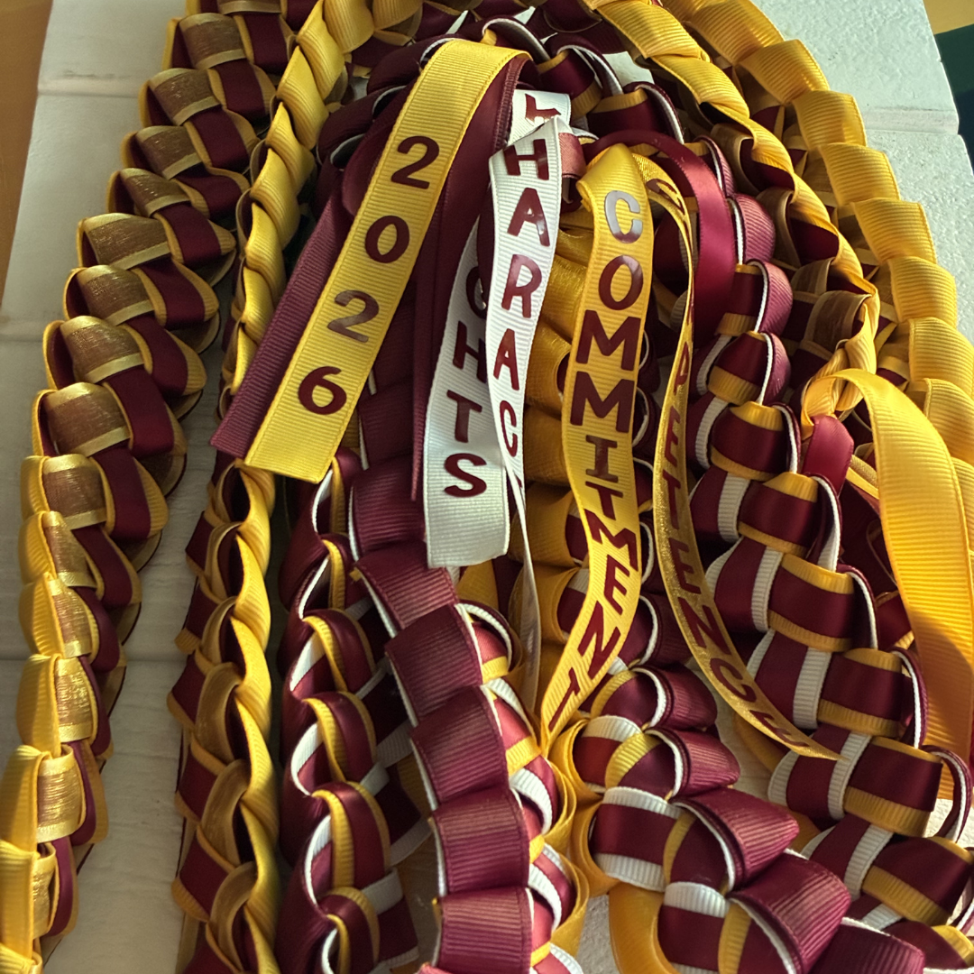 Graduation Ribbon Custom Lei - Personalized Name & Year
